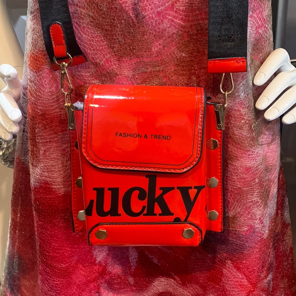 Crossbody ❤️new